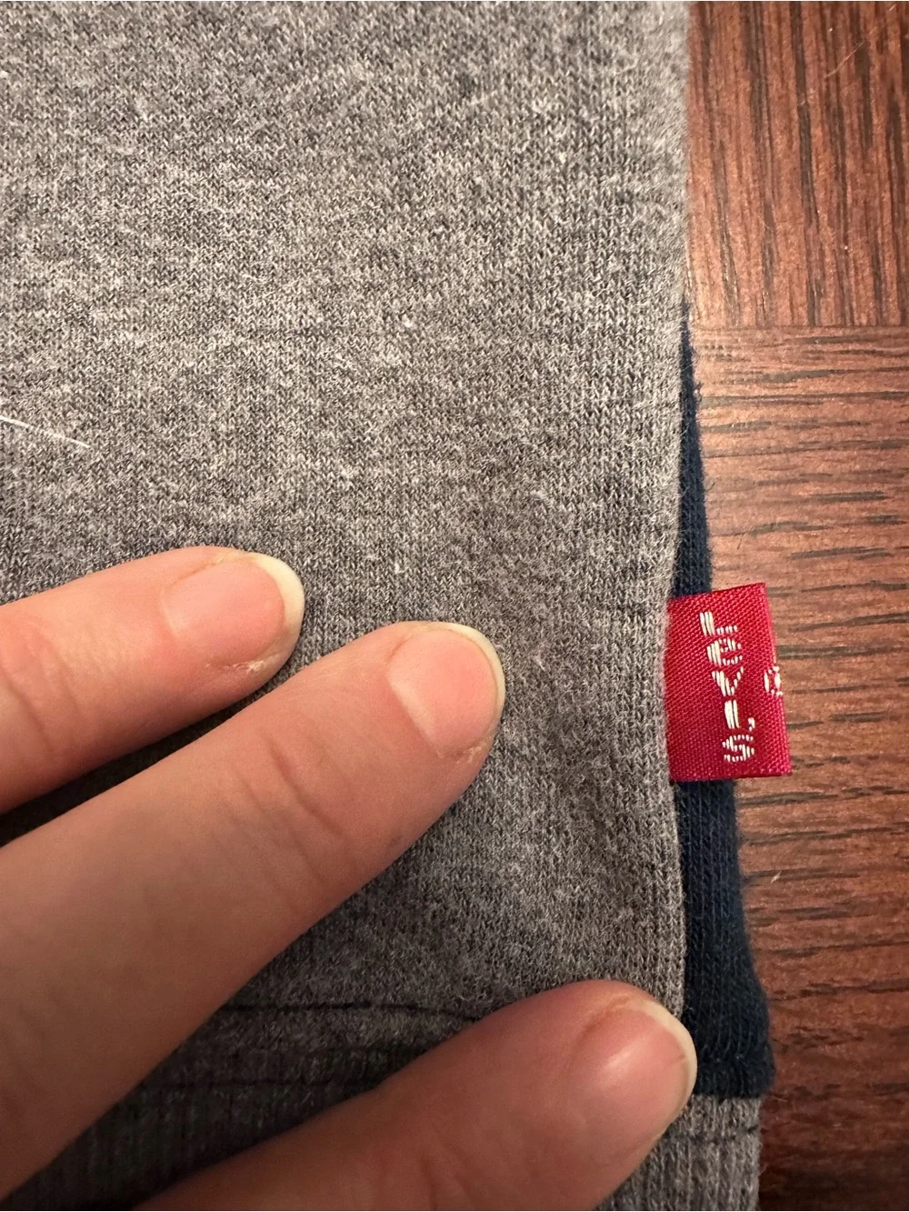 Levi's Men's Navy and Gray Logo Pullover Hoodie small
